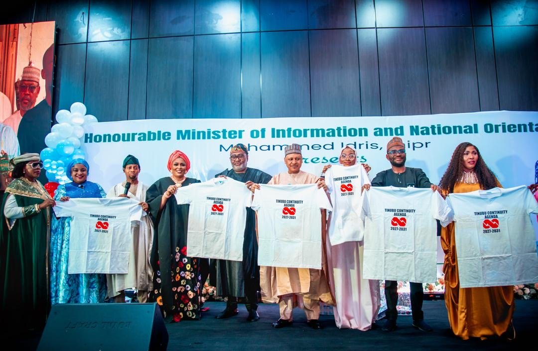 Alhaji Mohammed Idris Strengthens APC Support Groups at 2025 Dinner Party, Promises Grassroots Engagement